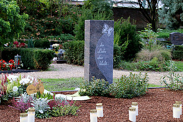 Urnengrabstelle Caspar-Baur-Friedhof