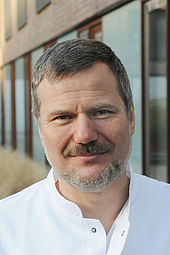 Prof. Dr. Joachim van Alst